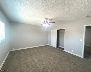 3801 Valley Forge Avenue - Photo Thumbnail 16