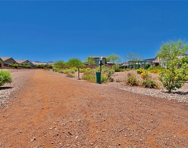 8644 Luse Street - Photo Thumbnail 22
