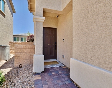 8644 Luse Street - Photo Thumbnail 3