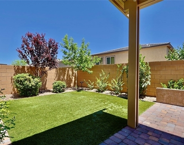 8644 Luse Street - Photo Thumbnail 17