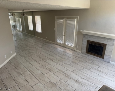 8653 Freeport Lane - Photo Thumbnail 2