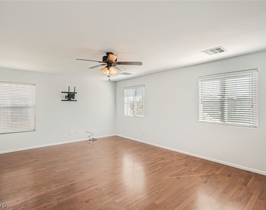 11783 Red Water Court - Photo Thumbnail 14
