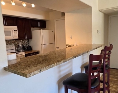 2300 E Silverado Ranch - Photo Thumbnail 16