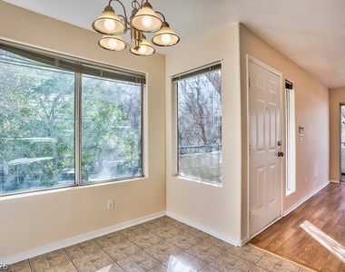 3035 Casey Drive - Photo Thumbnail 18