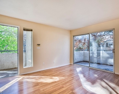 3035 Casey Drive - Photo Thumbnail 14