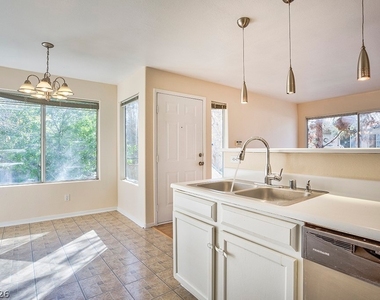 3035 Casey Drive - Photo Thumbnail 20