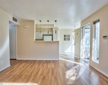 3035 Casey Drive - Photo Thumbnail 12