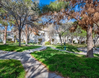 3035 Casey Drive - Photo Thumbnail 3