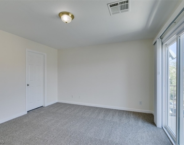 892 Blue Rosalie Place - Photo Thumbnail 32