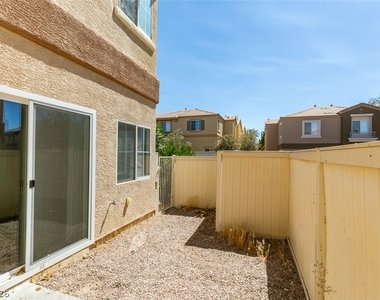 892 Blue Rosalie Place - Photo Thumbnail 40