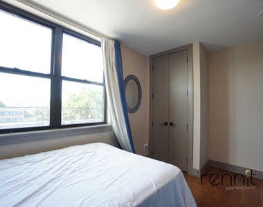 209 Troy Avenue - Photo Thumbnail 4