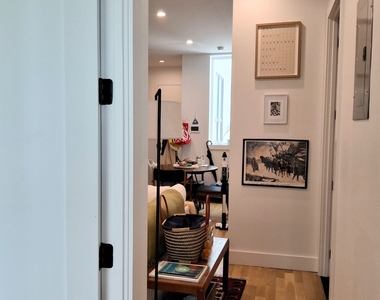 511 Meeker Avenue - Photo Thumbnail 17