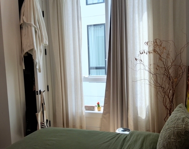 511 Meeker Avenue - Photo Thumbnail 10