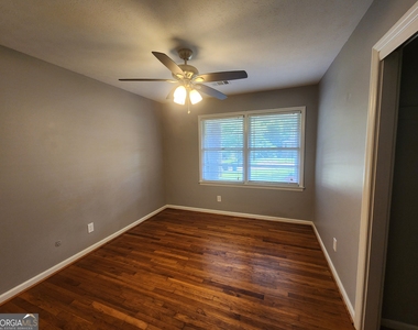 7527 Melinda Drive - Photo Thumbnail 21