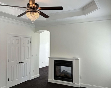 1560 Water Shine Way - Photo Thumbnail 16