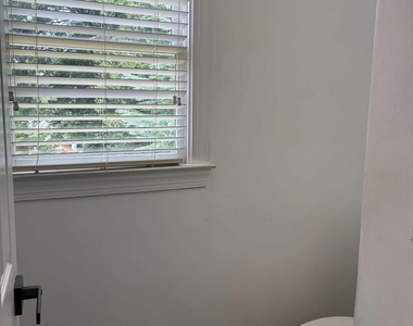 1560 Water Shine Way - Photo Thumbnail 23