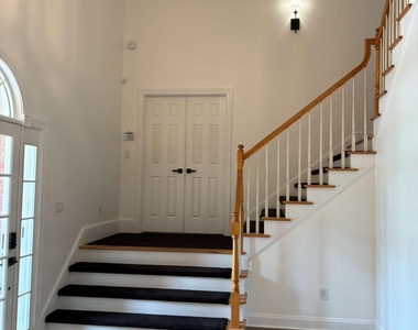 1560 Water Shine Way - Photo Thumbnail 3