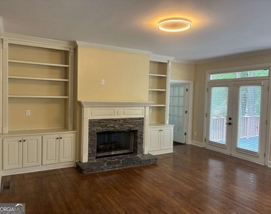 1560 Water Shine Way - Photo Thumbnail 10