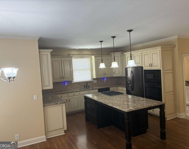 1560 Water Shine Way - Photo Thumbnail 13