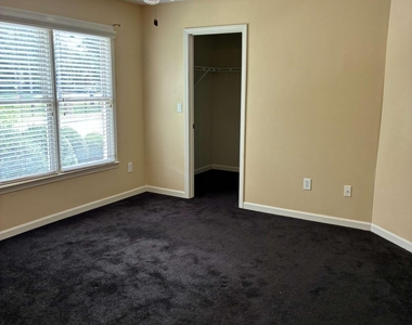 1560 Water Shine Way - Photo Thumbnail 36