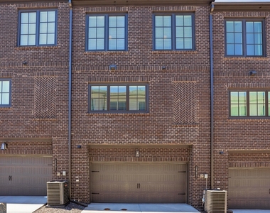 2597 Mackintosh Nw - Photo Thumbnail 38