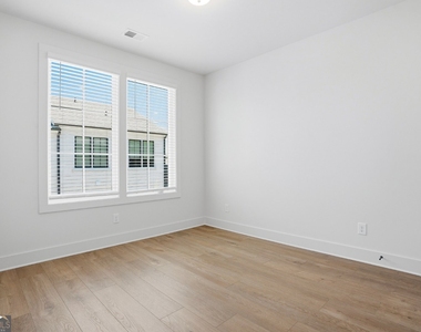 2597 Mackintosh Nw - Photo Thumbnail 22