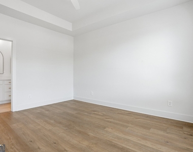 2597 Mackintosh Nw - Photo Thumbnail 15