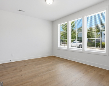 2597 Mackintosh Nw - Photo Thumbnail 25