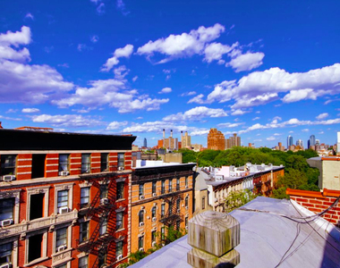  East 7th Street - Photo Thumbnail 2