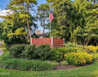 5 Manhattan Drive - Photo Thumbnail 23