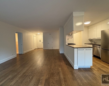 East 63 Street - Photo Thumbnail 1