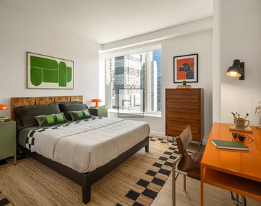 10th Avenue - Photo Thumbnail 4
