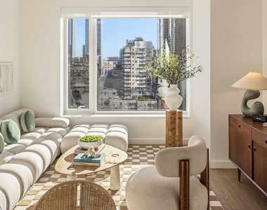 10th Avenue - Photo Thumbnail 1