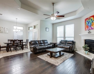 10317 Georgetown Place - Photo Thumbnail 17