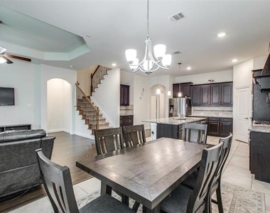10317 Georgetown Place - Photo Thumbnail 15