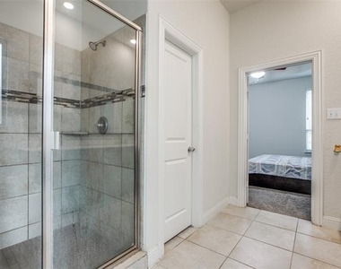 10317 Georgetown Place - Photo Thumbnail 23