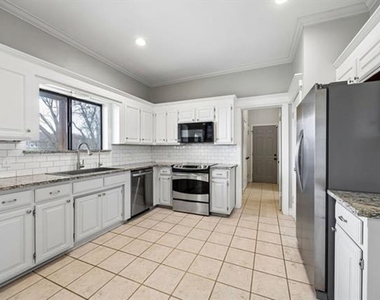 108 S Remuda Court - Photo Thumbnail 5