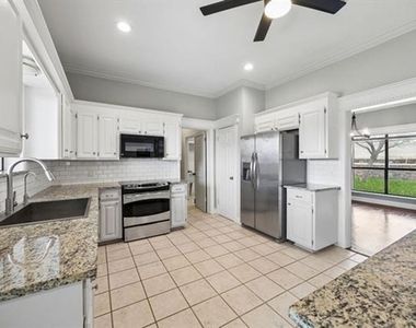 108 S Remuda Court - Photo Thumbnail 6