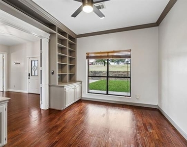 108 S Remuda Court - Photo Thumbnail 8