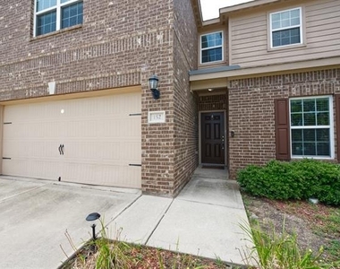 152 Curt Street - Photo Thumbnail 3
