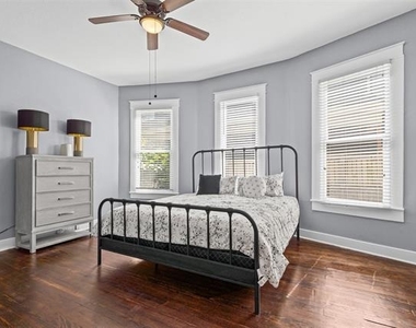 301 S Edgefield Avenue - Photo Thumbnail 17