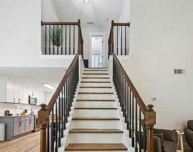 2545 Forest Park - Photo Thumbnail 3