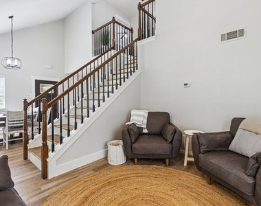 2545 Forest Park - Photo Thumbnail 4