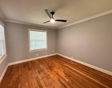 9418 Lenel Place - Photo Thumbnail 8