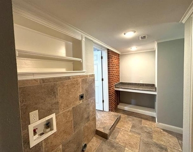 9418 Lenel Place - Photo Thumbnail 11
