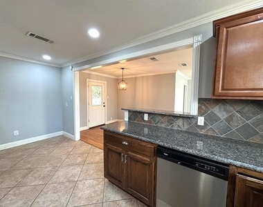 9418 Lenel Place - Photo Thumbnail 6