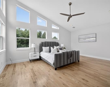5525 Winton Street - Photo Thumbnail 24