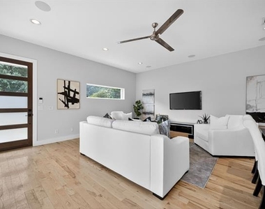 5525 Winton Street - Photo Thumbnail 2