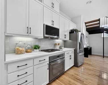 5525 Winton Street - Photo Thumbnail 9