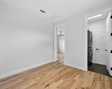 5525 Winton Street - Photo Thumbnail 18